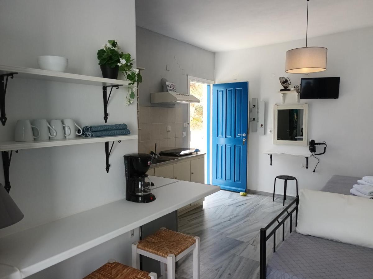 Athina'S Blue Studios 纳乌萨 外观 照片