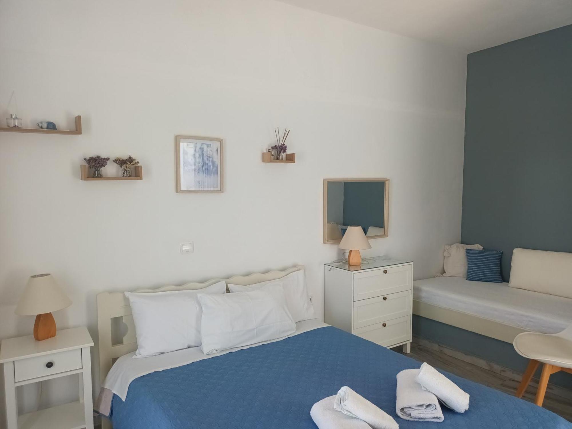 Athina'S Blue Studios 纳乌萨 外观 照片